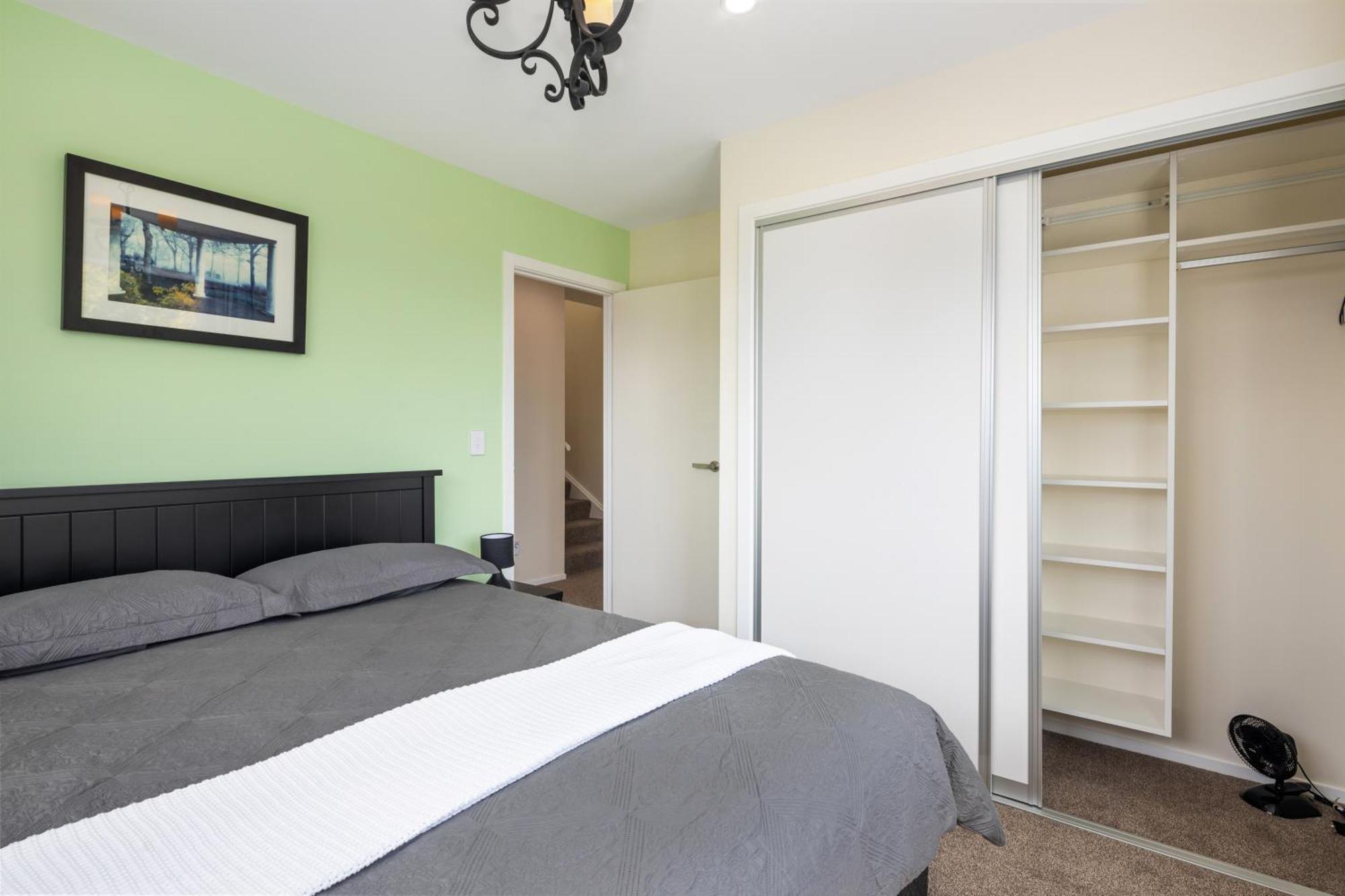 Stunning View, Privacy, Close To Ferry & Brand-New Wellington Exterior foto